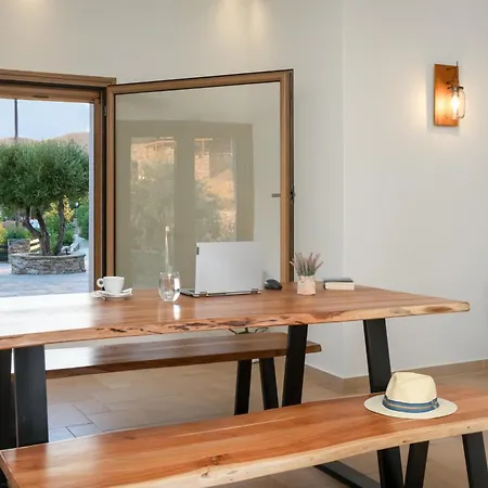 Kea Bliss Hotel